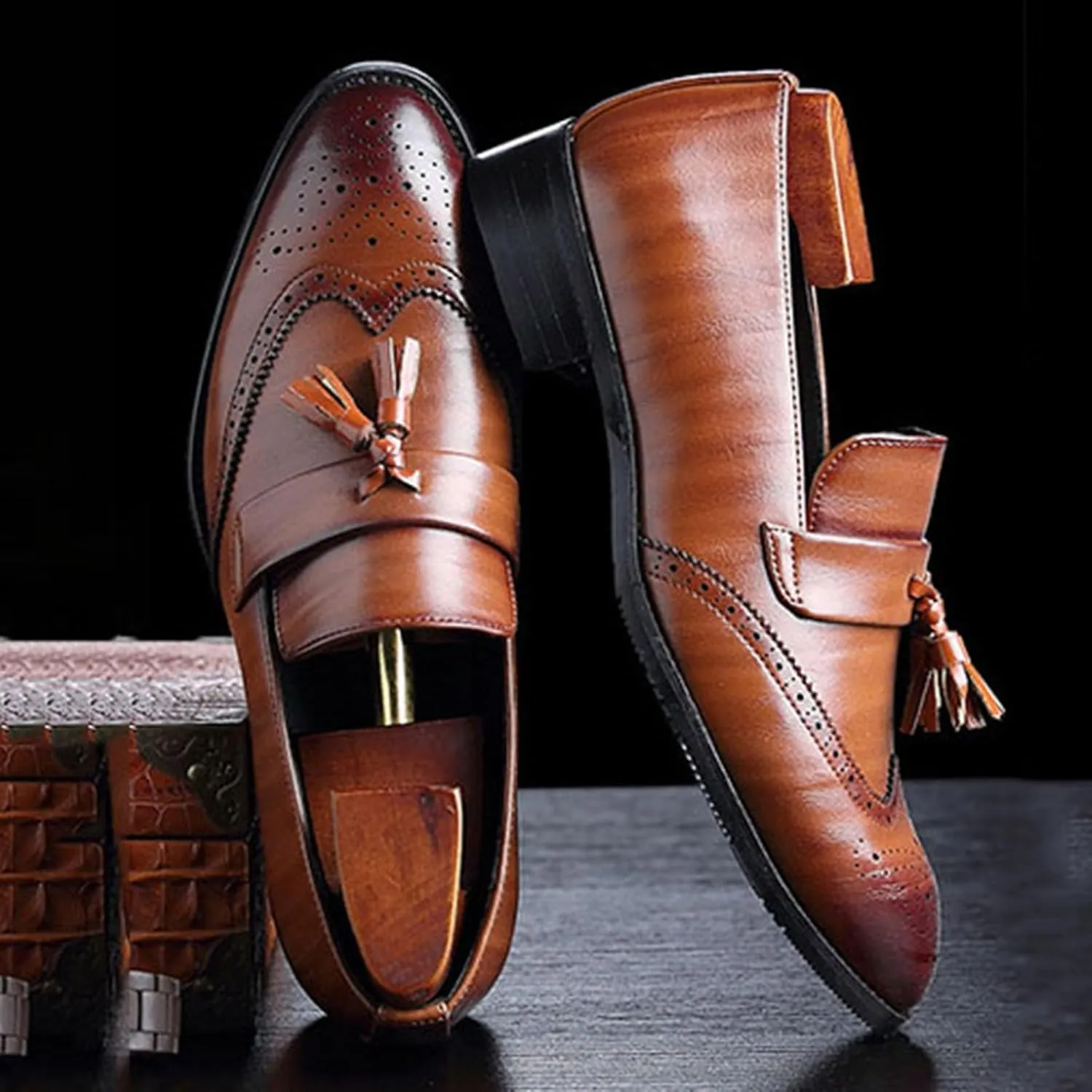 Dress Shoes for Men Leather Formal Business Oxford Derby Shoes Brogue Wingtip Retro Dress Shoes for Men